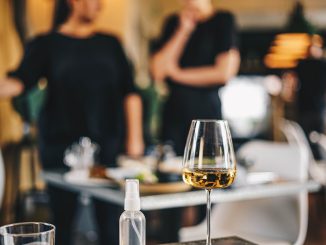 Lyxiga champagneupplevelser att unna sig illustration